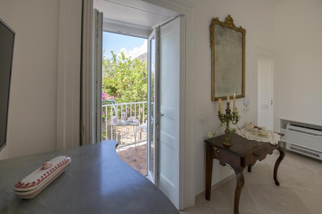 ホテル Palazzo Cacace Relais メタ エクステリア 写真